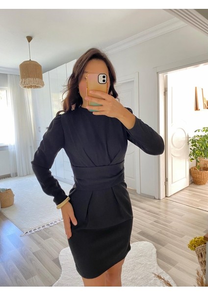 Munn Collection Kadın Uzun Kollu Bisiklet Yaka Bel Kemer Detay Ithal Krep Elbise fiyatları