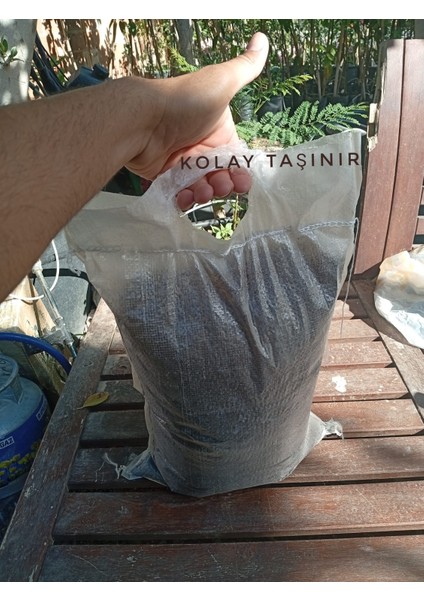 Gübreli ve Torflu Çiçek Toprağı ( Elenmiş Özel Karışım ) 8 Litre