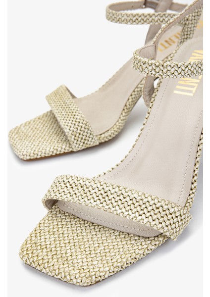 Kadın Vegan Bej Topuklu Ayakkabı 932 4673 Bn Ayk Y25 Bej Hsr modelleri