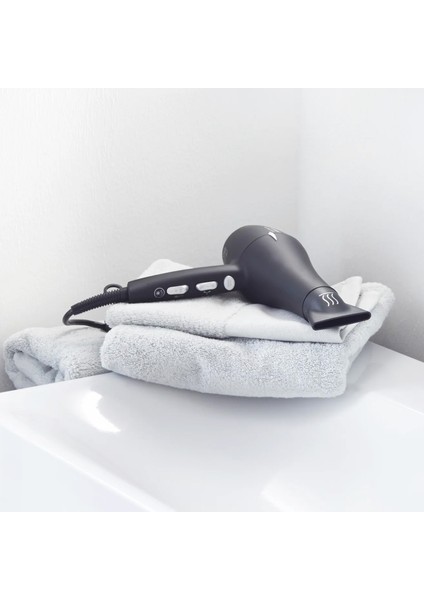 Black Mambo Saç Kurutma Makinesi İyon Teknolojisi GERMAN DESIGN AWARD WINNER