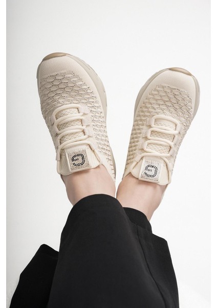 Loretta Guja Ithal Özel Seri Içten Gizli Dolgu Taş Detaylı Triko Kadın Spor Ayakkabı Bej modelleri