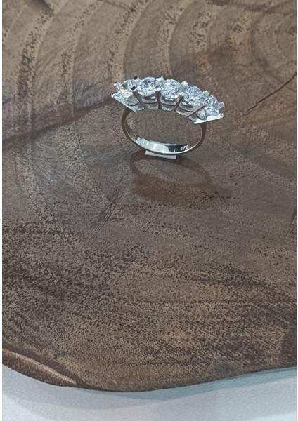 5 Taşlı Yüzük Beş Taşlı Gümüş Bayan Yüzüğü Yzk- 422