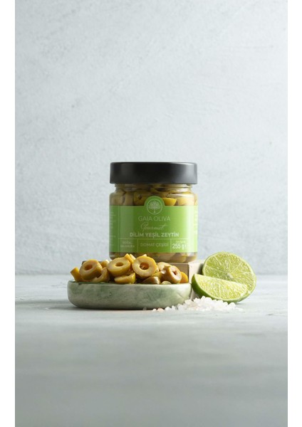 Dilim Yeşil Zeytin, Domat Çeşidi, Doğal Salamura, Net: 255 gr