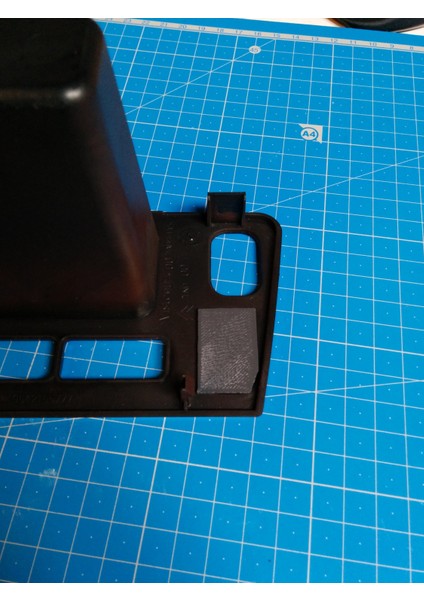 Citroën Xsara Iı - USB Tutucu + Kukla Düğmesi + Pencere Regülatörü Kukla Düğmesi (Plastik Aparattır!!!)