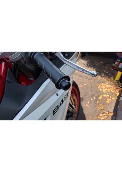 Ducati 848 Evo Çubuk Ucu (Plastik Aparattır!!!)