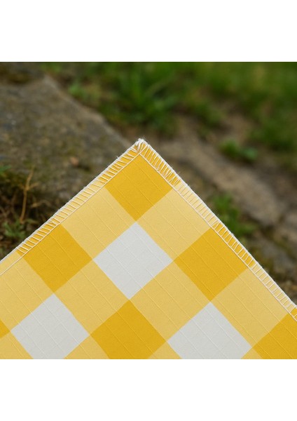 Kendinden Çantalı Sarı Ekose Piknik Örtüsü 150X150 cm Taşınabilir Cırtlı Piknik Matı, Taşıma Kordonlu, Ince Katlanabilir Örtü modelleri