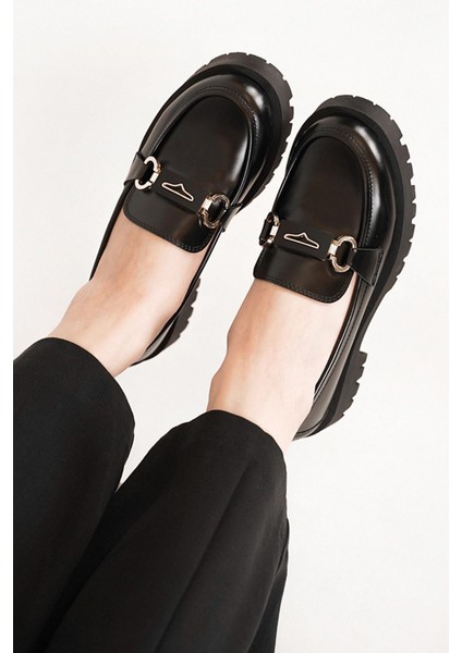 Merry Ithal Toka Detaylı Kadın Ayakkabı Cilt Siyah