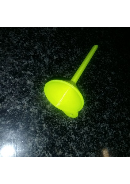 Polo N93 Tdı Break Dolgu Hunisi (Plastik Aparattır!!!) fırsatları
