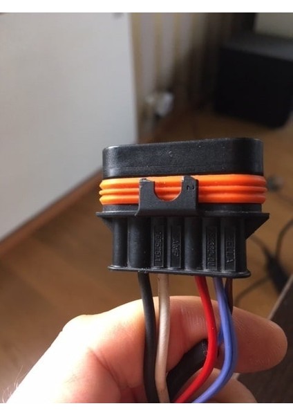 Eberspacher Ecu Bağlayıcısı Için Kilitleme Sekmeleri (Plastik Aparattır!!!)