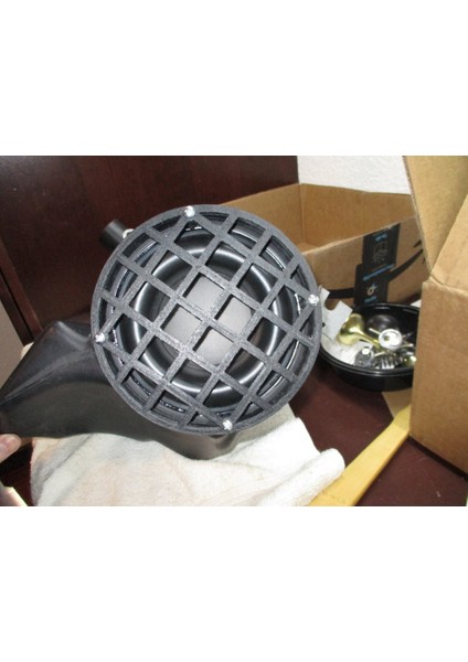 Tang Band Sub ve Grille'e Fiero Fabrika Subwoofer Adaptörü (Plastik Aparattır!!!) fırsatları