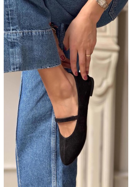 Olivia Bilekten Lastikli Bağlamalı Hakiki Deri Kadın Babet Siyah fırsatları