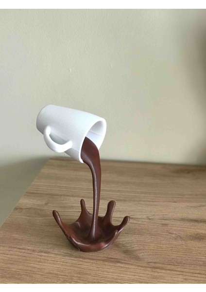 ☕ 3D Dekoratif Dökülen Kahve Kupa Standı | Sıçrayan Kahve Efekti | El Yapımı Tasarım