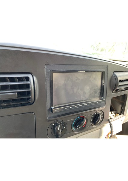 Ford Double Din Çerçevesi (Plastik Aparattır!!!) fırsatları