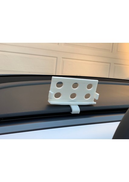 Tesla Model 3, Ekran (Hud) Adaptörü Başlıyor (Plastik Aparattır!!!)