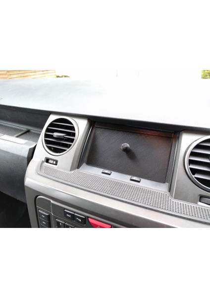Landrover Discovery 3 (Ve Rr Sport) Sat Nav Ekran Kapağı ve Garmin Nuvi Gps Mount (Plastik Aparattır!!!) modelleri