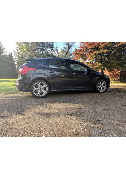 Ford Focus St Tekerlek Merkezi Kapağı (Plastik Aparattır!!!) fiyatları