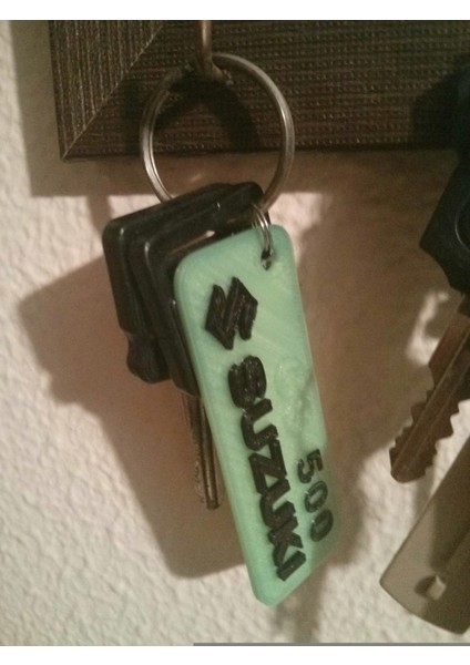 Suzuki Gs 500 Anahtarlık (Plastik Aparattır!!!) fırsatları