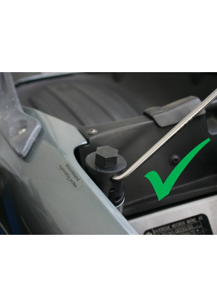 Bmw F650CS Yağ Doldurma Kapağı Aracı (Plastik Aparattır!!!)