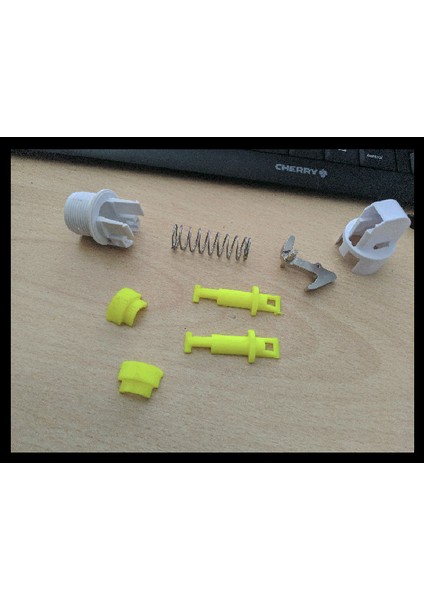 Dometıc RML9330 Buzdolabı Kapısı Kilidi (Plastik Aparattır!!!) fiyatları