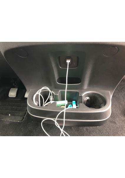 Cupholderusbconnector (Plastik Aparattır!!!)