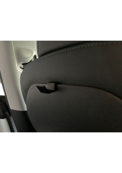 Tesla Model 3 Koltuk Asma Kancası (Plastik Aparattır!!!)