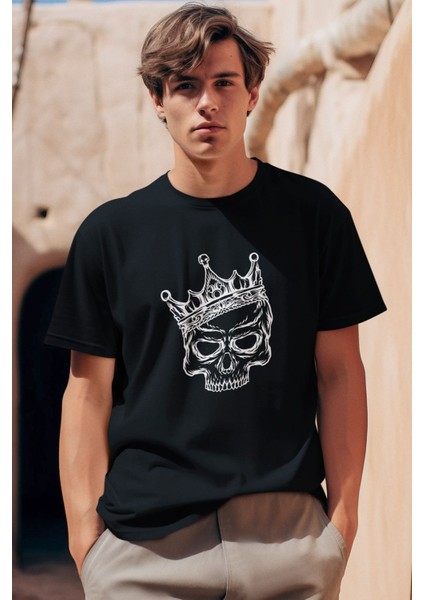 Tahtın Asi Mirası' Temalı Kraliyet Tacı Takmış Kafatası Kuru Kafa Baskılı Unisex T-Shirt
