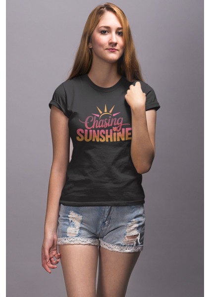 Chasing Sunshine Baskılı Yaz Temalı Unisex Regular Fit Pamuklu Siyah Tişört