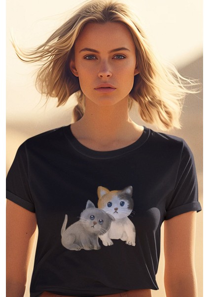 Masum Kedi Dostlar Baskılı Unisex T-Shirt