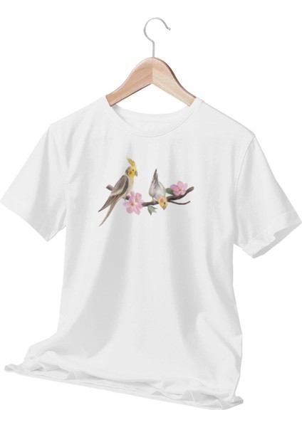 Dallarda Cıvıl Cıvıl Kuş Baskılı Beyaz T-Shirt