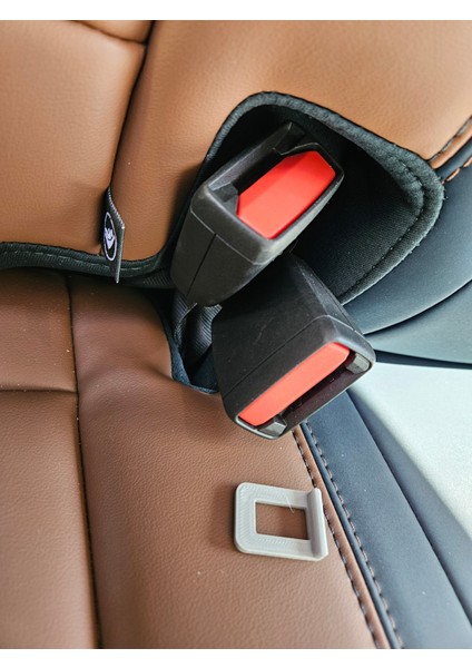 Ford Maverick Arka Emniyet Kemeri Klipsi Klips (Plastik Aparattır!!!)