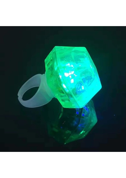 Kristal Tasarımlı LED Glow Işıklı 3 Modlu Yeşil Yüzük 3.5 x 5 cm