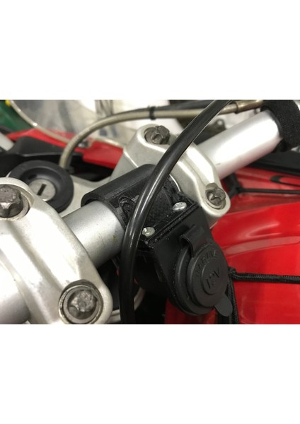 12V Güç Soketi Için 29MM Çubuk Kelepçe (Plastik Aparattır!!!) indirimleri