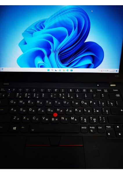 Thinkpad X280 I5-7300U 8 Ram 256 SSD Rusça Klavye 12.5" Notebook - Outlet