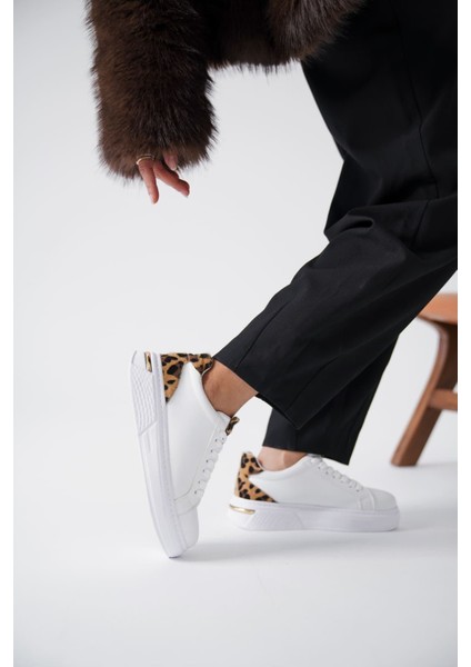 Vega Premium Leopar Detaylı Beyaz Kadın Sneaker fiyatları