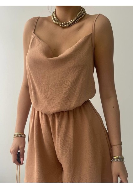 Munn Collection Agnes Sırt Detay Bluz fırsatları
