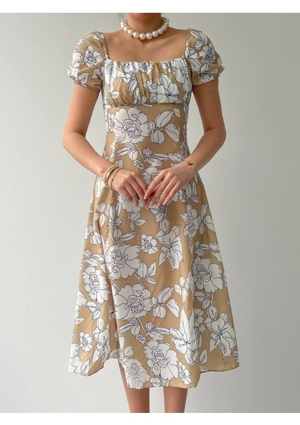 Kare Yaka Çiçekli Elbise fiyatları