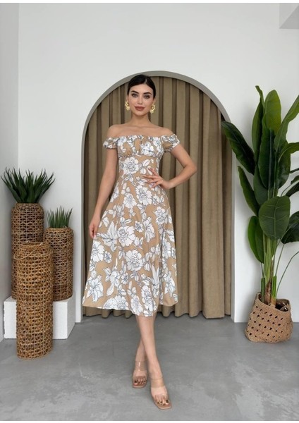 Kare Yaka Çiçekli Elbise fırsatları