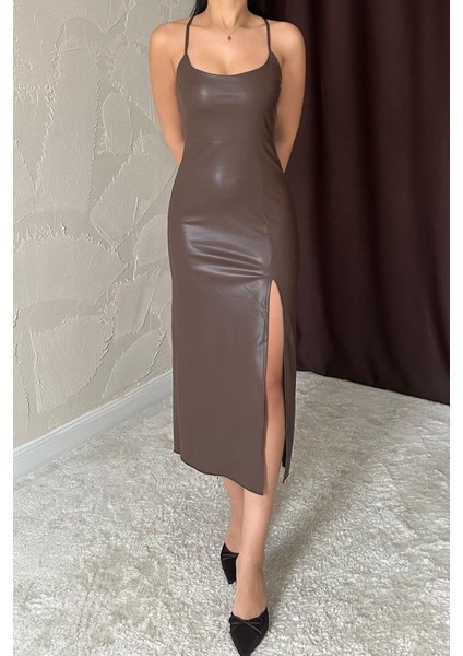 Koyu Kahve Sırt Dekolteli Deri Elbise modelleri