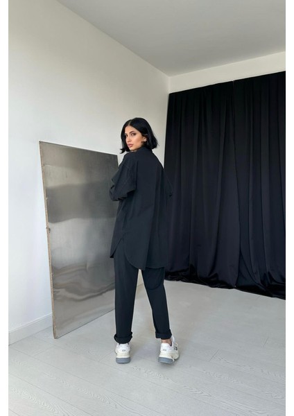 Siyah Gömlek ve Çıtçıtlı Pantolon Takım fırsatları