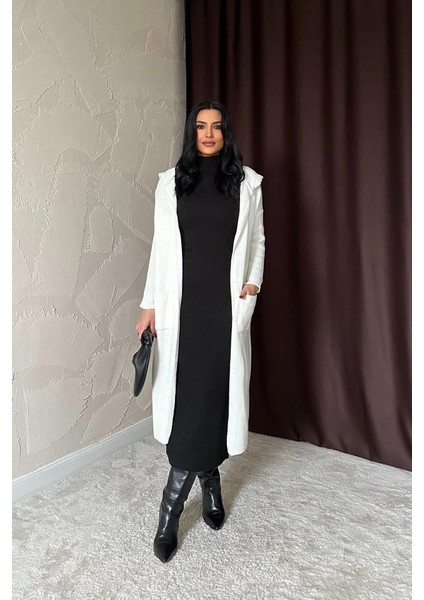 Beyaz Arkası Yazılı Hırka fiyatları