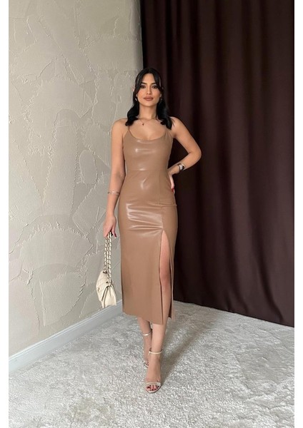 Bej Sırt Dekolteli Deri Elbise fiyatları