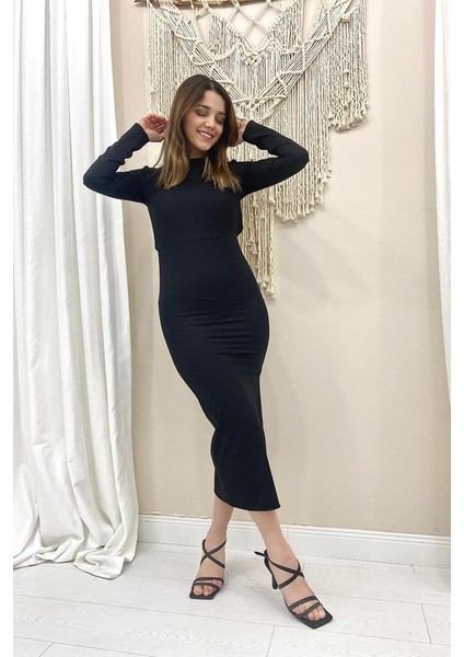 Siyah Sırt Dekolteli Elbise indirimleri