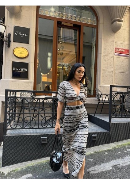 File Dantel Bluz - Yırtmaçlı Etek Takım - Bej fiyatları