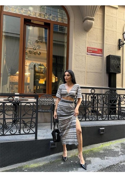 File Dantel Bluz - Yırtmaçlı Etek Takım - Bej fırsatları