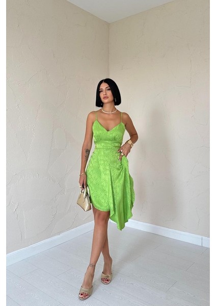 Yeşil Jakarlı Asimetrik Elbise