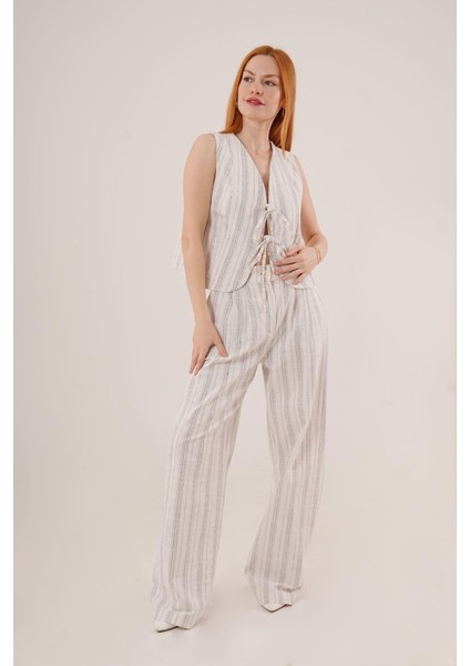 Ön Bağlama Detaylı Yelek ve Pantolon Siyah Çizgili Ikili Takım