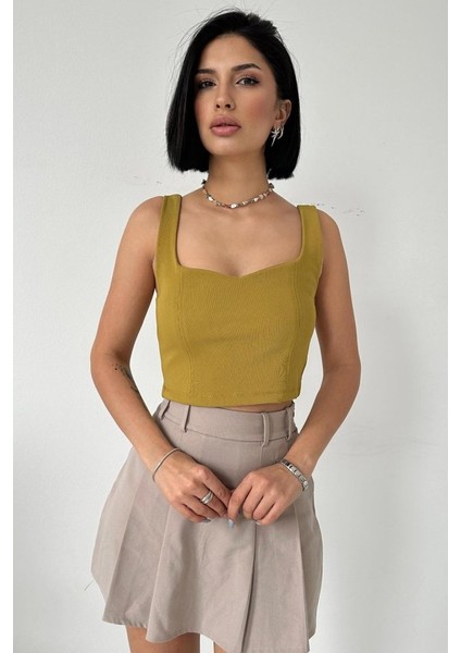 Munn Collection Yağ Yeşili Askılı Bluz fırsatları