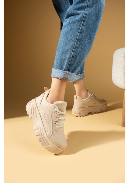Yüksek Taban Bağcıklı Kadın Sneaker 54-0142-24 modelleri