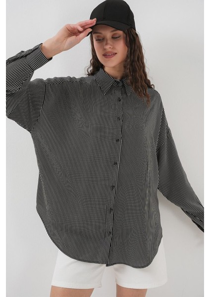 Çizgili Oversize Gömlek 20295 - Siyah fırsatları