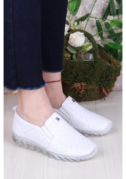 Pisagor PS-33010 Ortopedik Kadın Günlük Hakiki Deri Ayakkabı fiyatları